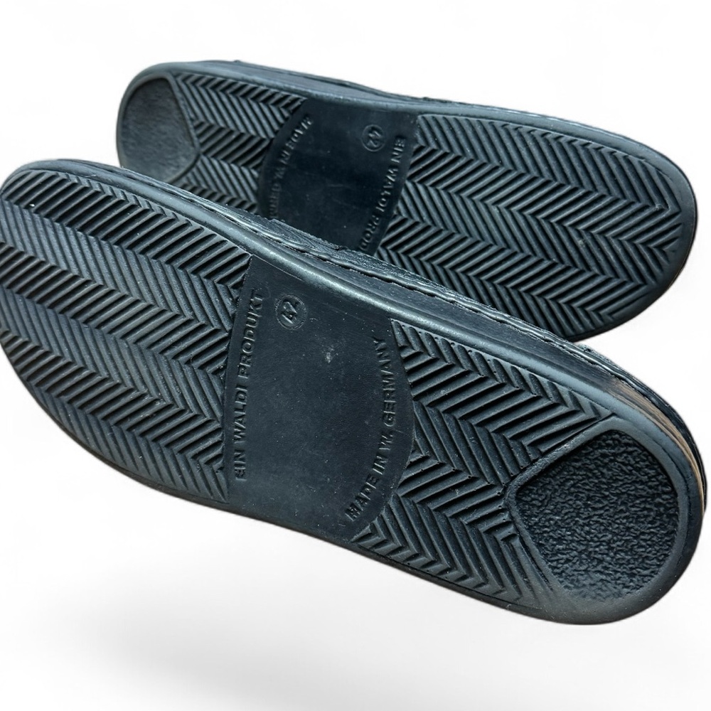 Classic Finn Comfort York Men’s Black Wingtip - Picture 5 of 6